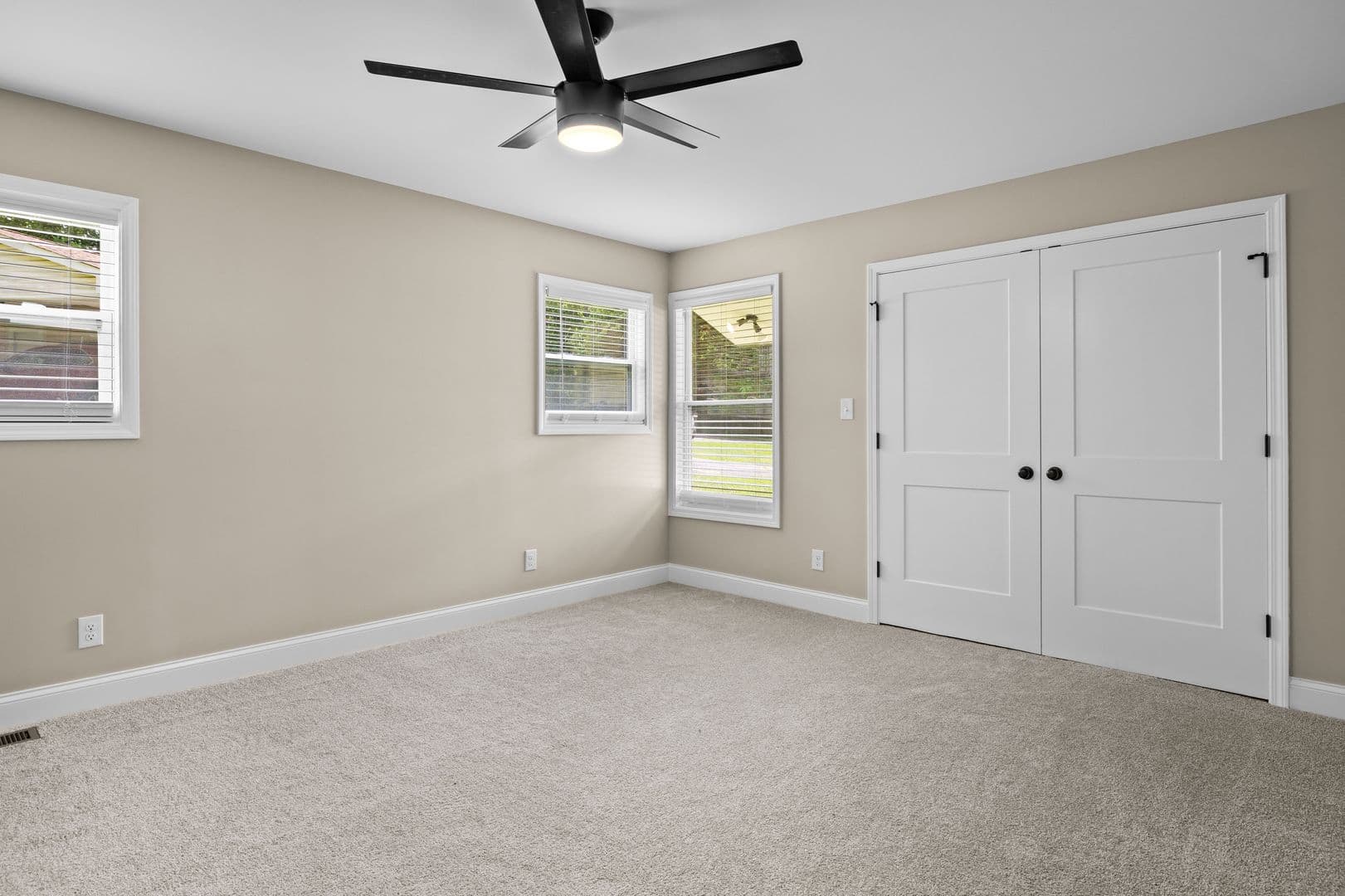 Maryville House: 910 Windlau Court