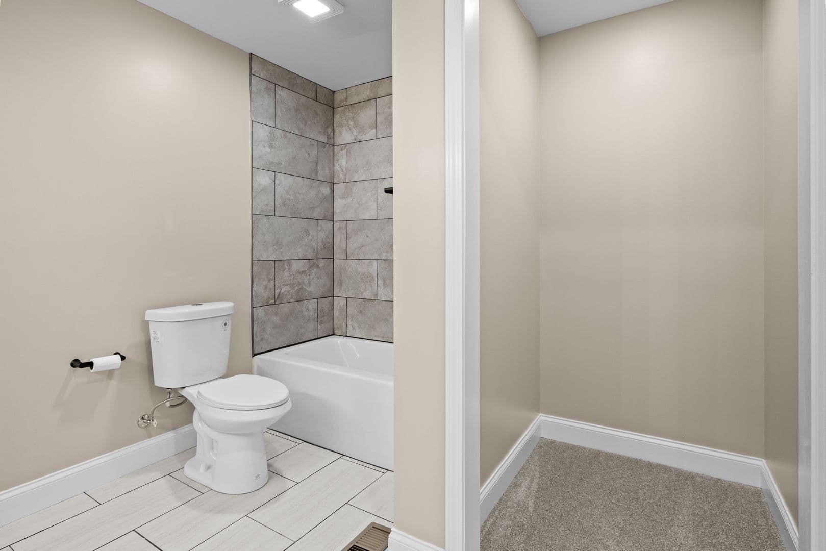 Maryville House: 910 Windlau Court