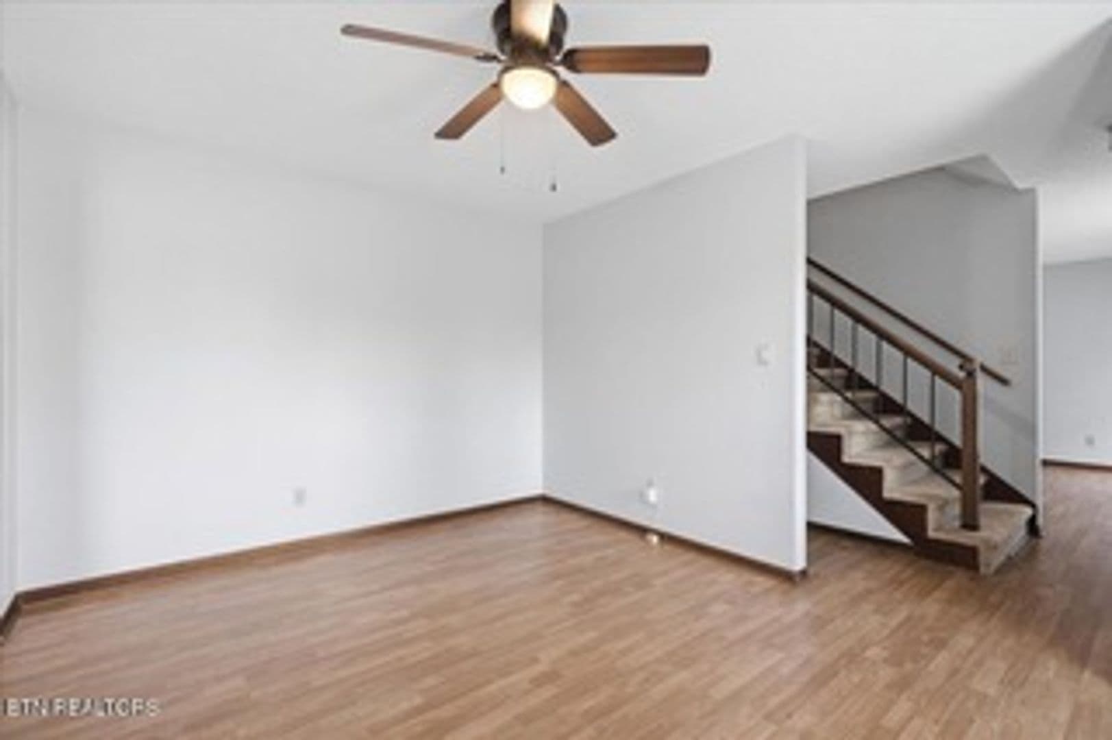 Knoxville House: 8941 Colchester Ridge Road