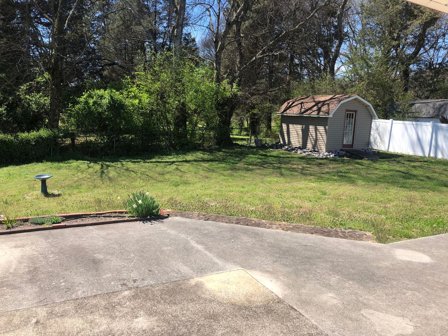 Knoxville House: 10928 Dundee Road