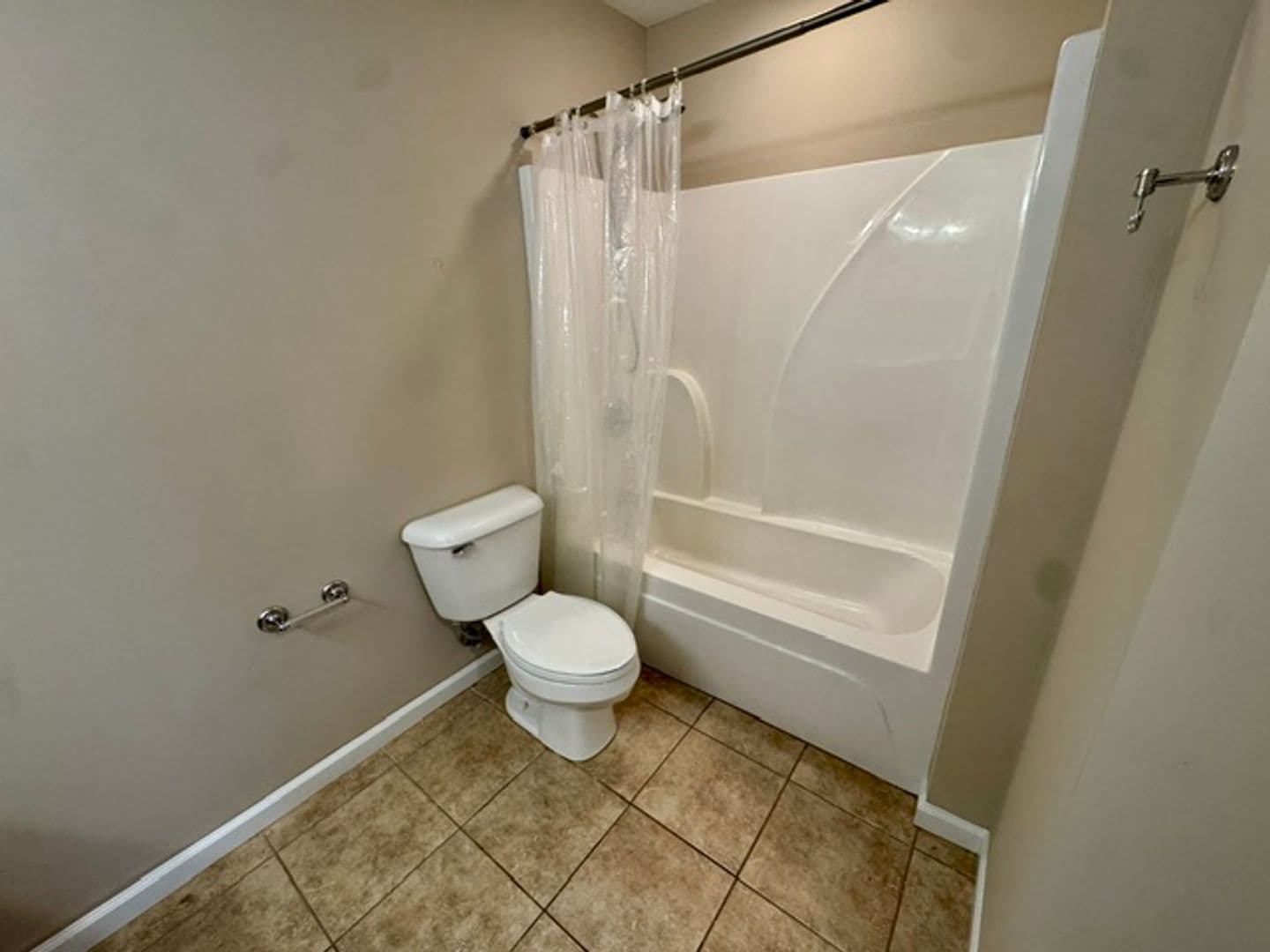 Maryville Condo: 209 Covington Lane