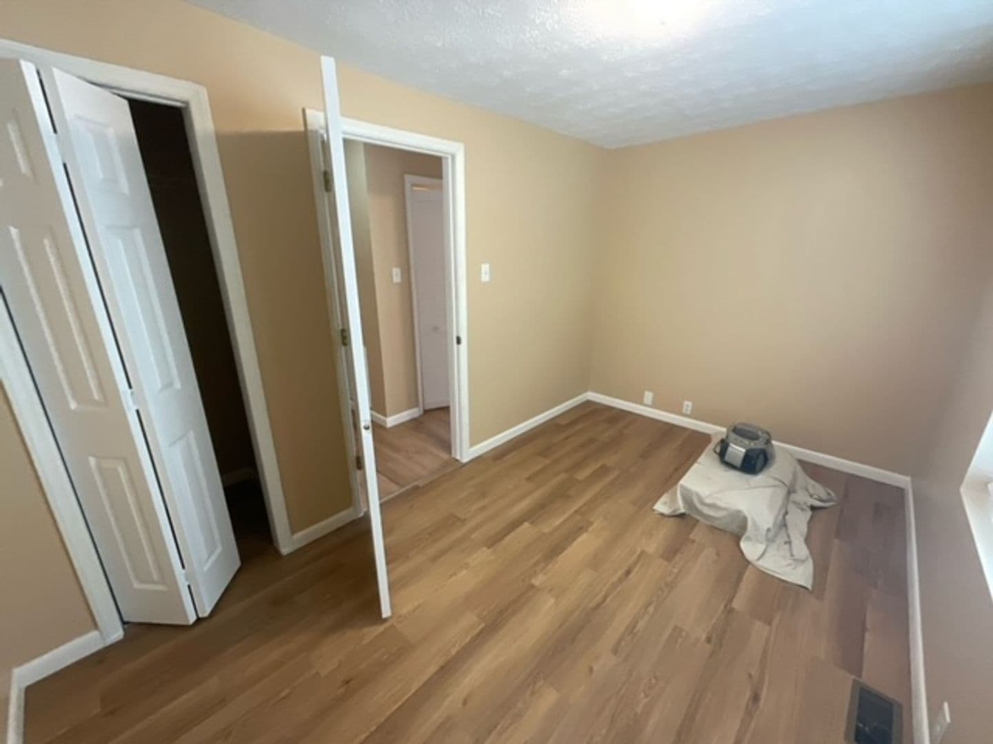 Maryville House: 1413 E. Harper Ave