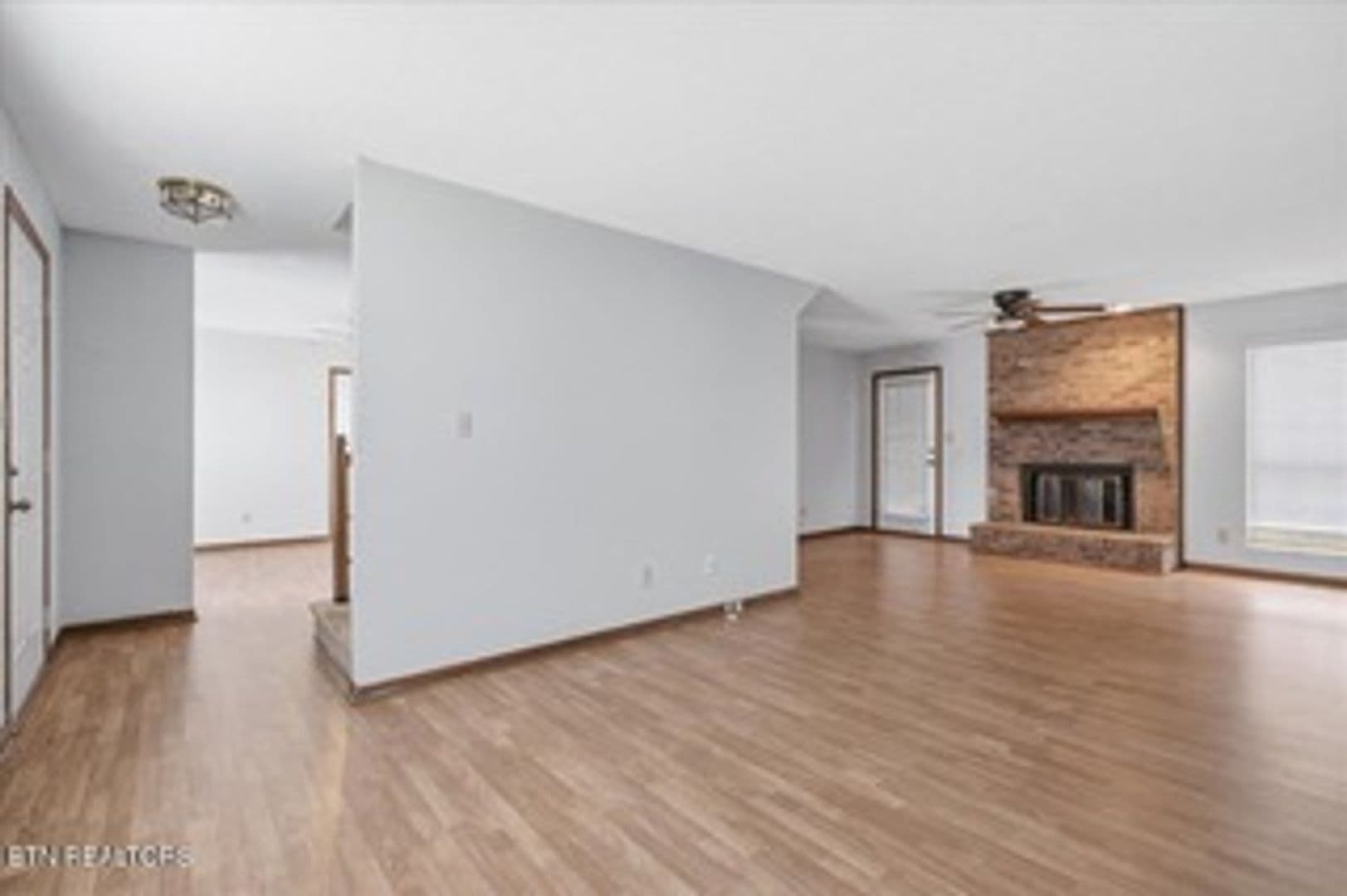 Knoxville House: 8941 Colchester Ridge Road