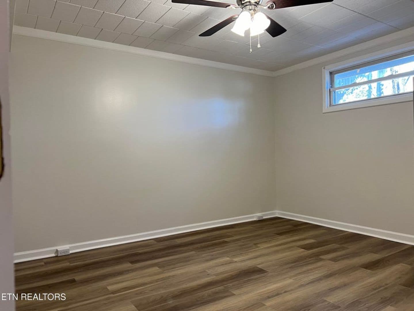 Knoxville House: 614 Agnes Ave.  Apt. #3