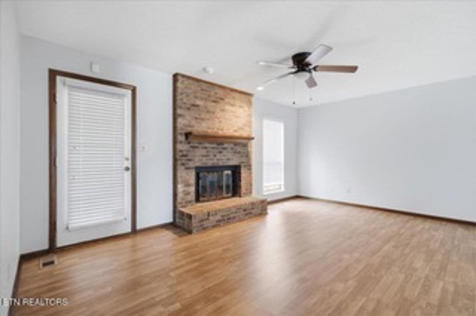 Knoxville House: 8941 Colchester Ridge Road