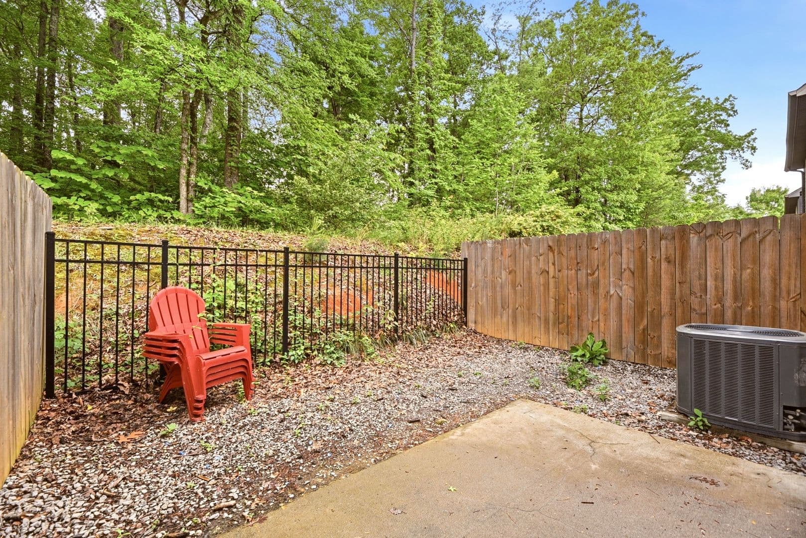 Sevierville Townhome: 1424 William Holt Boulevard