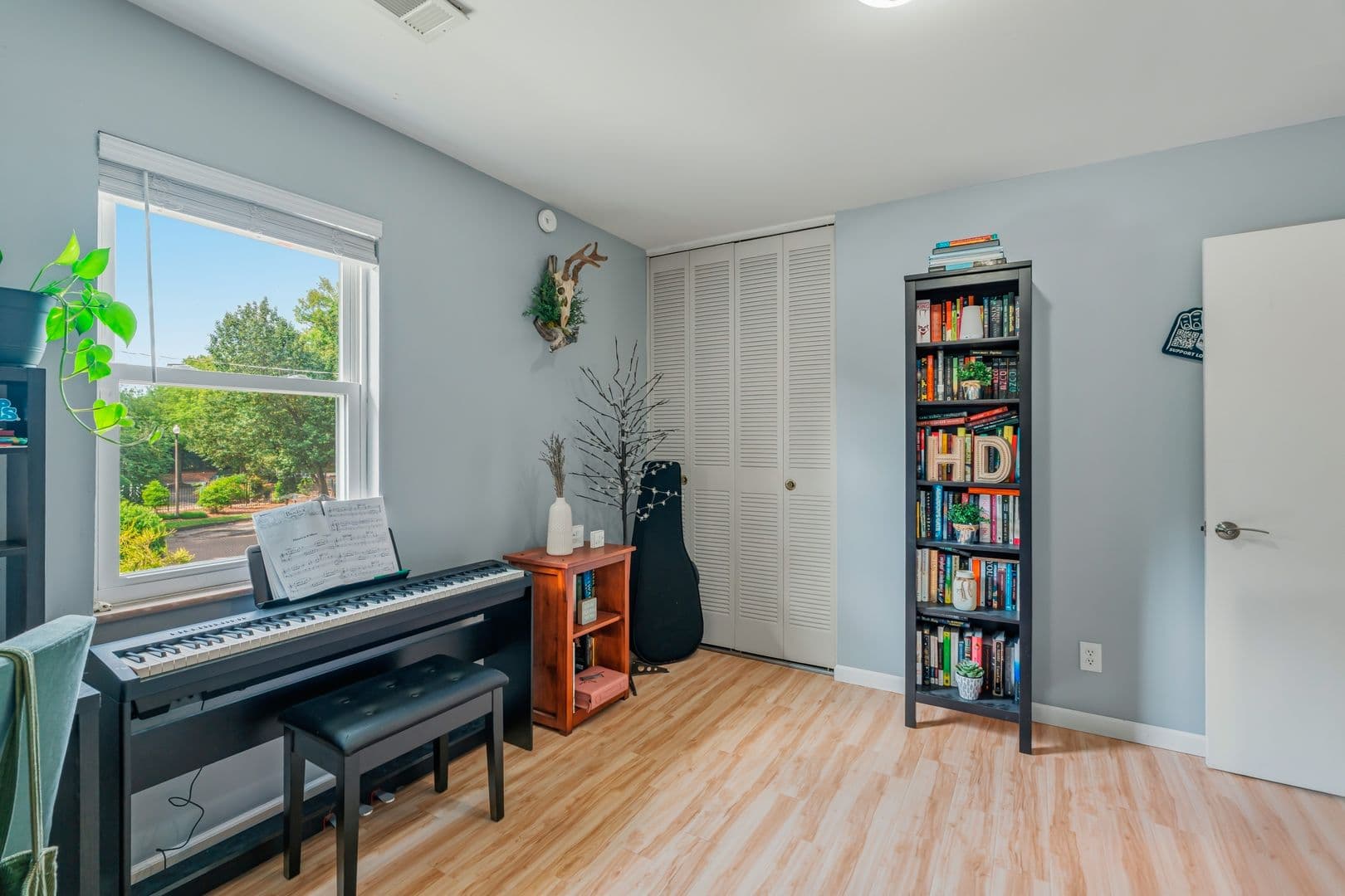 Knoxville House: 7021 Traditional Drive Northwest