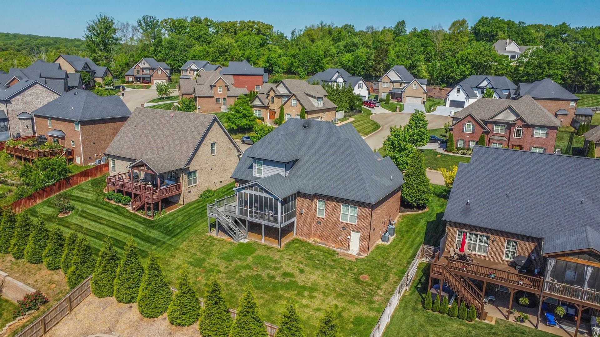 Knoxville House: 12032 Poplar Meadow Lane