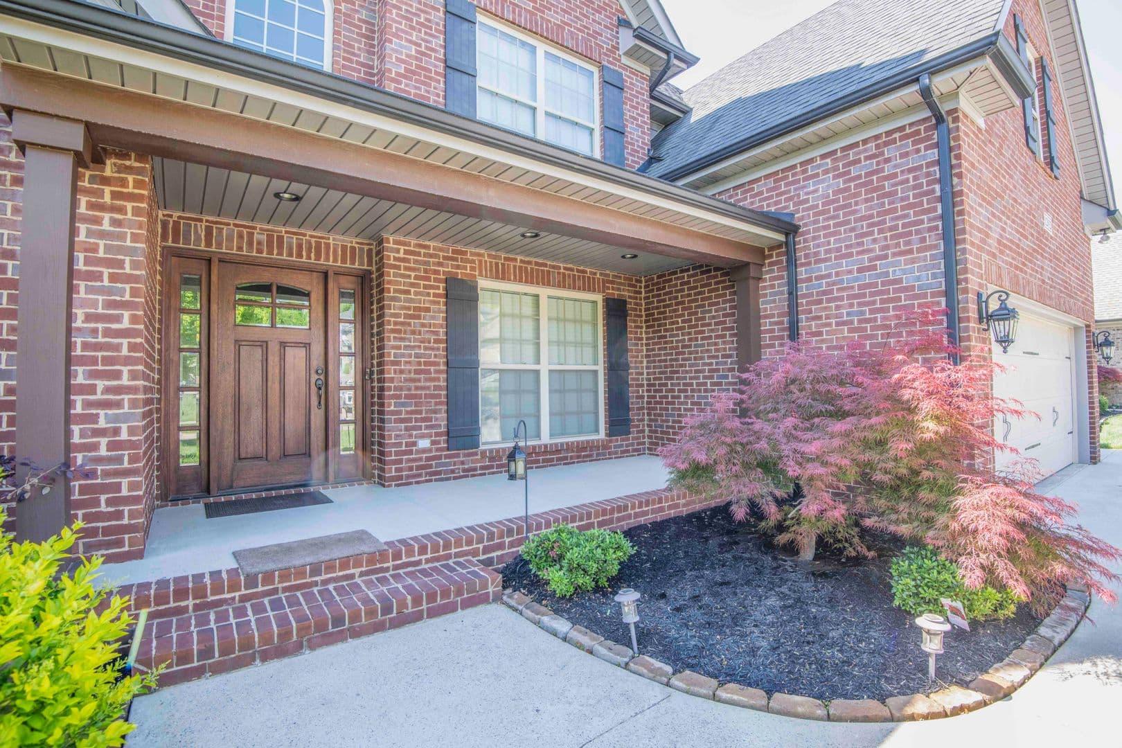 Knoxville House: 12032 Poplar Meadow Lane