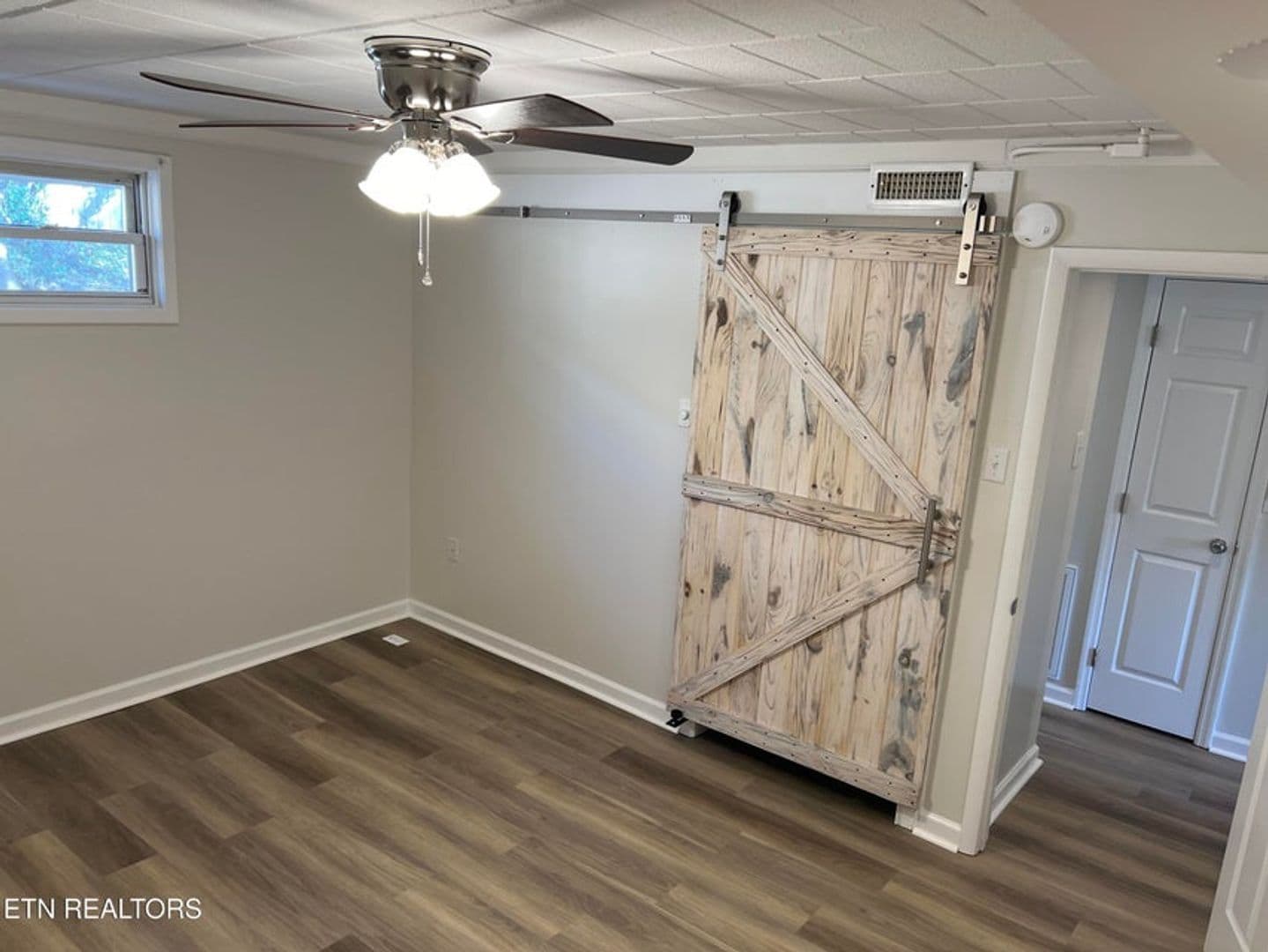 Knoxville House: 614 Agnes Ave.  Apt. #3
