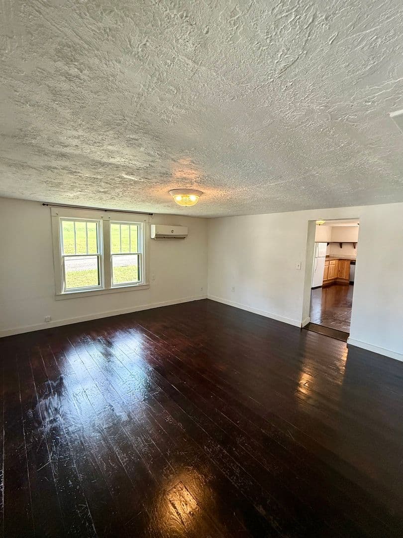 Loudon House: 1116 Freedman Street
