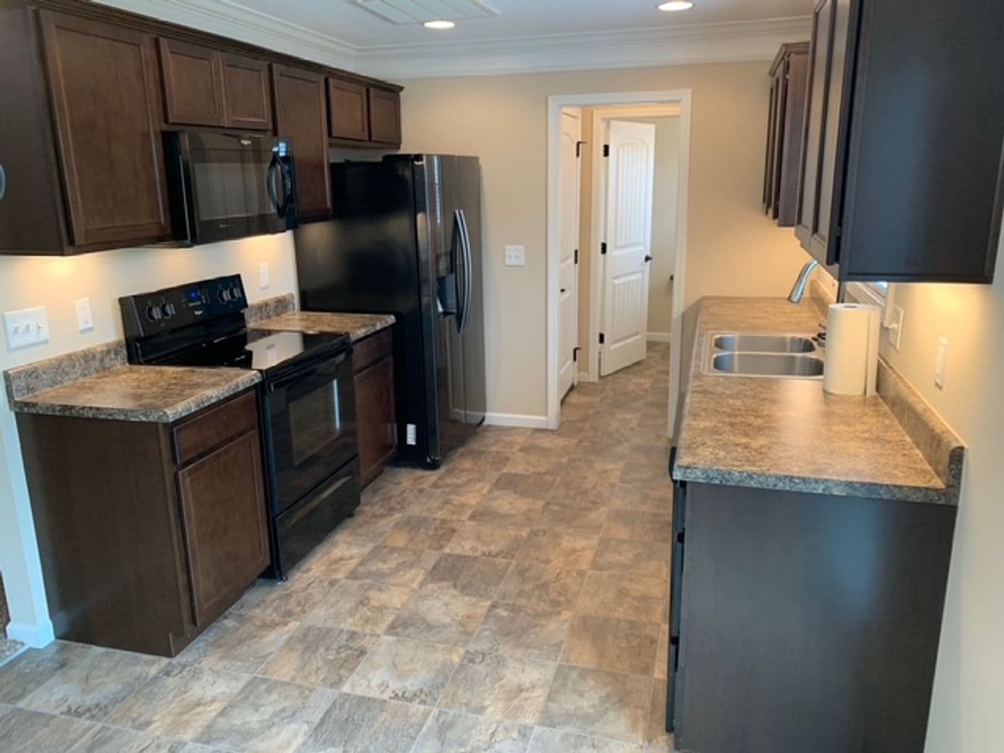 Maryville House: 231 Whistlestop Lane
