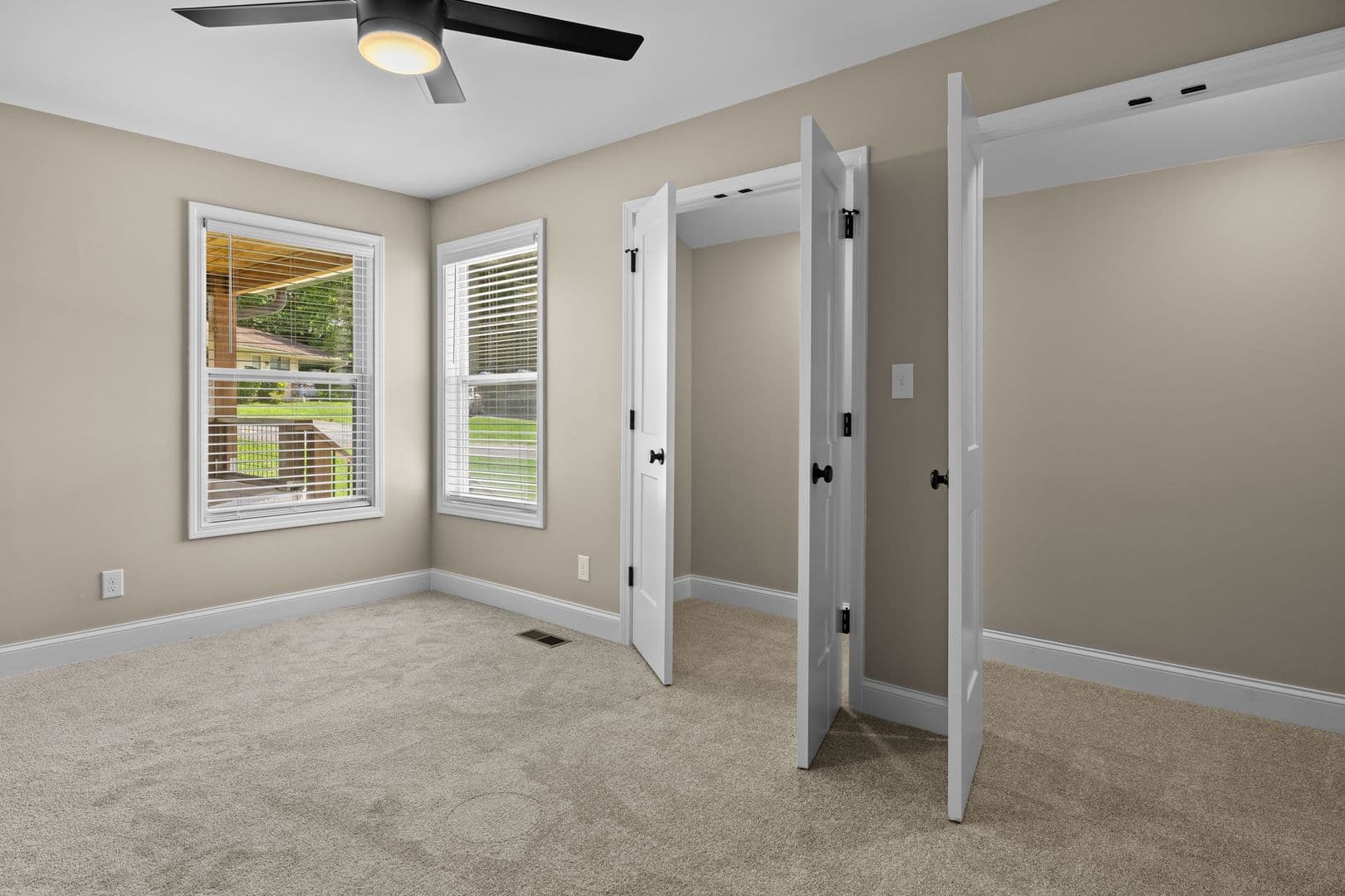Maryville House: 910 Windlau Court