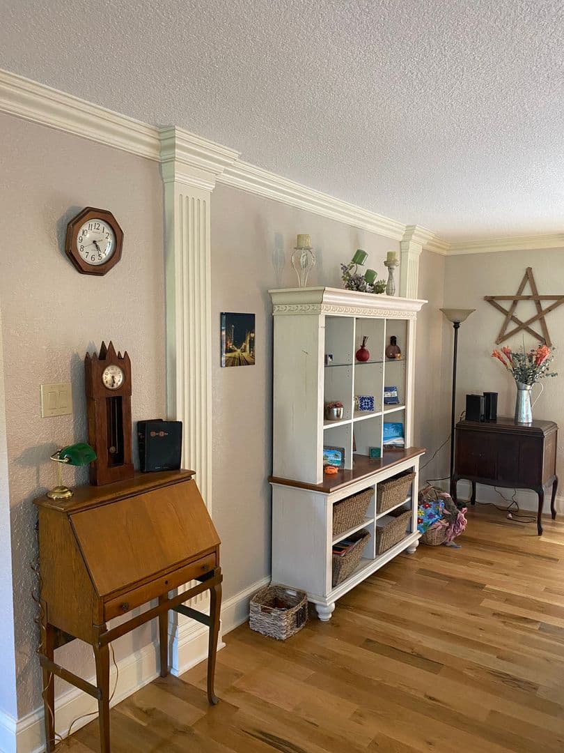 Knoxville House: 10928 Dundee Road