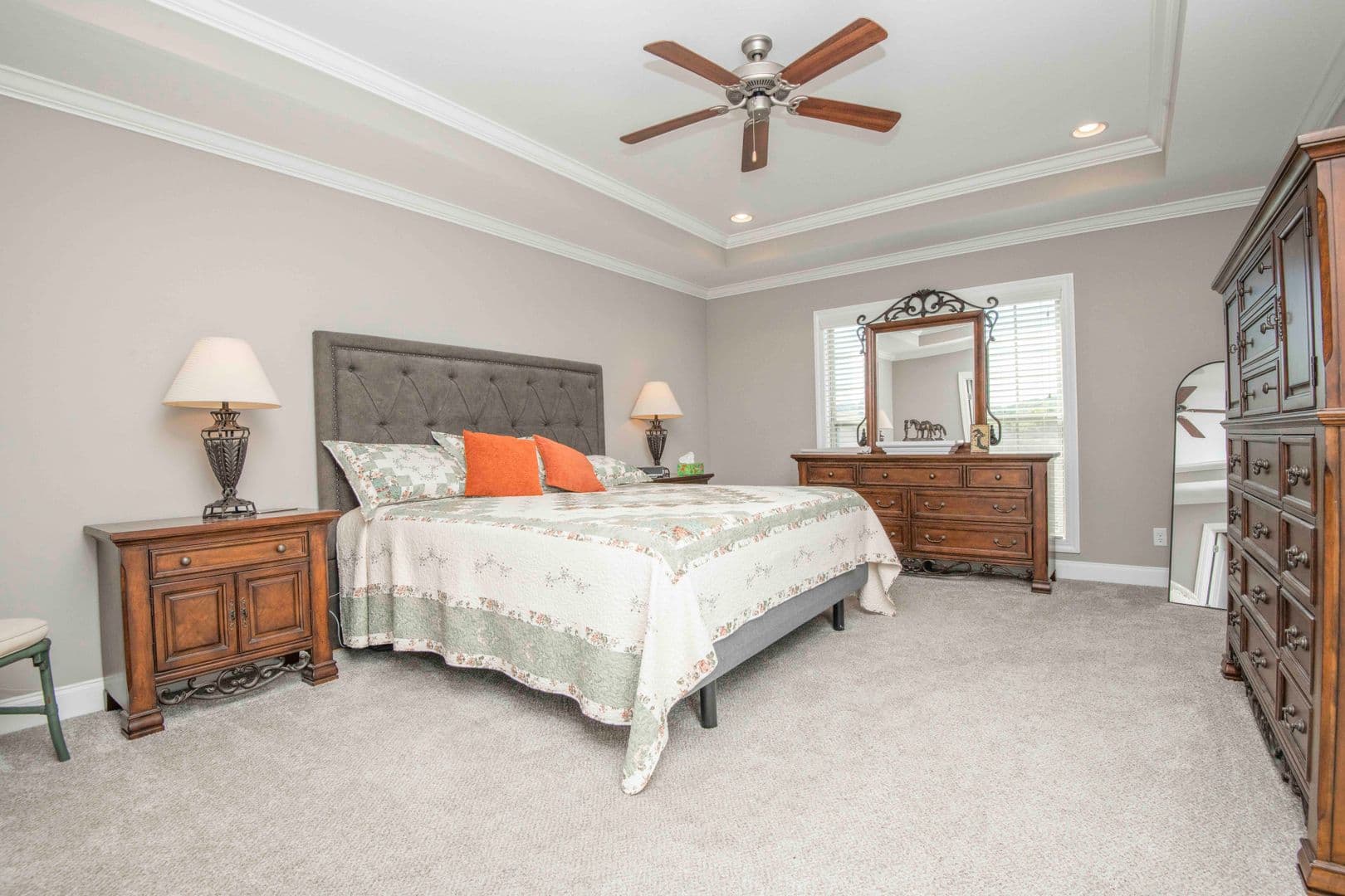 Knoxville House: 12032 Poplar Meadow Lane