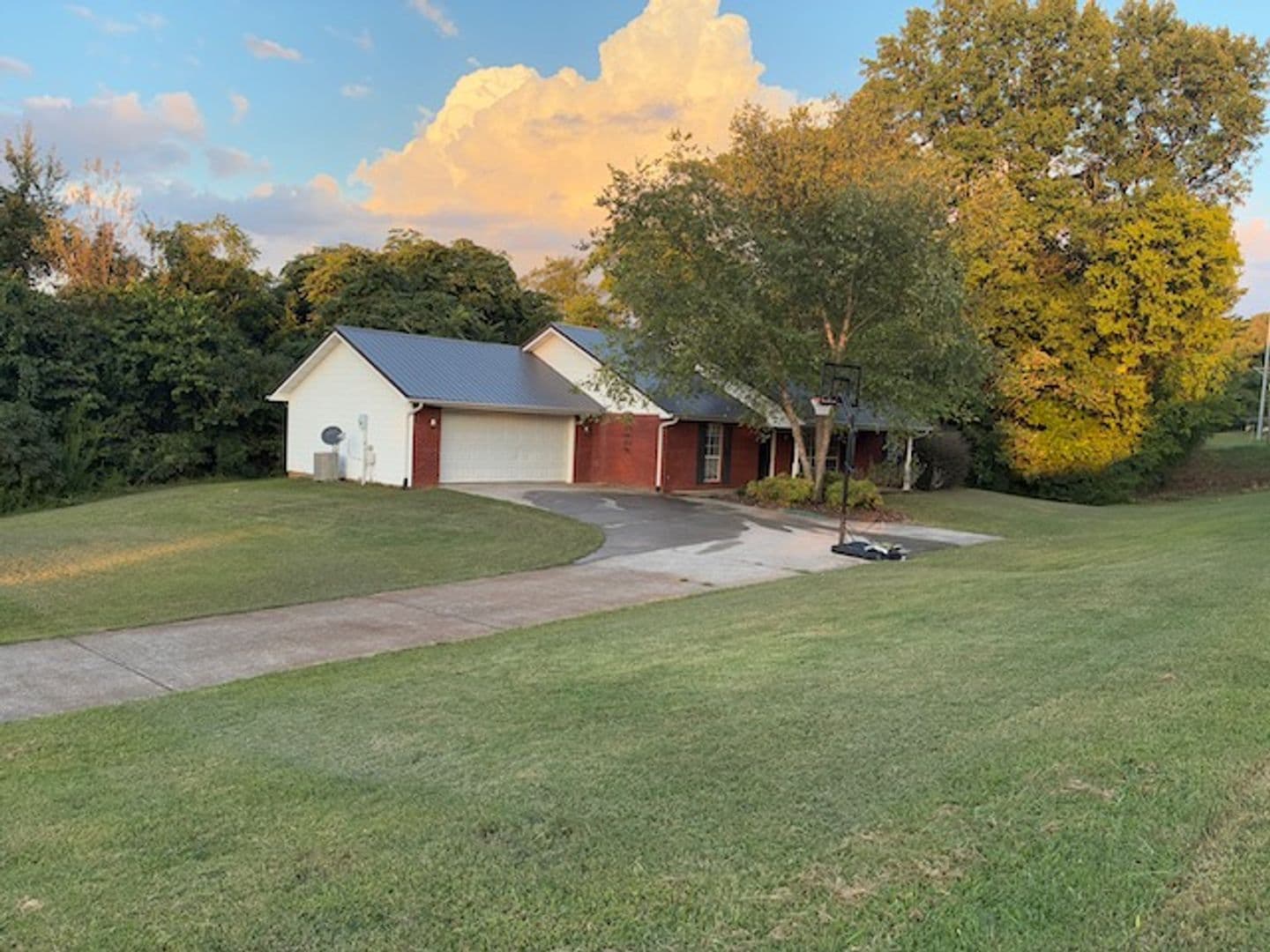 Maryville House: 746 Providence Road