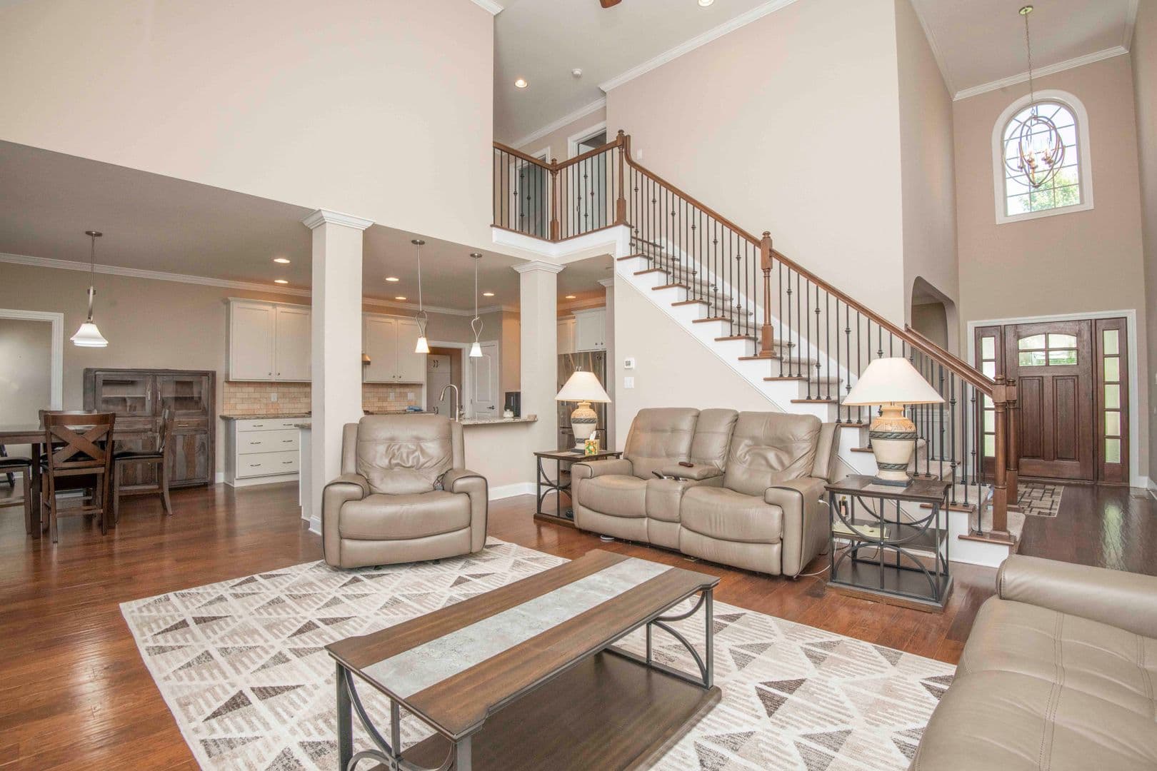 Knoxville House: 12032 Poplar Meadow Lane