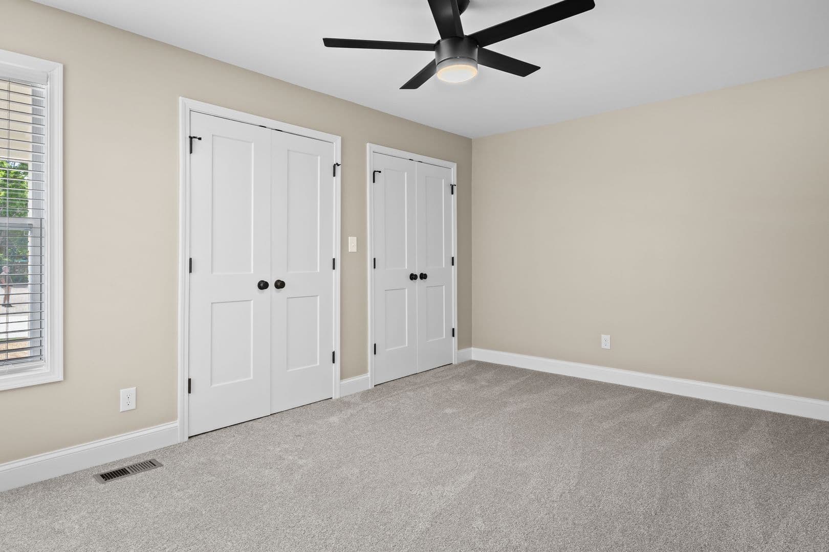 Maryville House: 910 Windlau Court