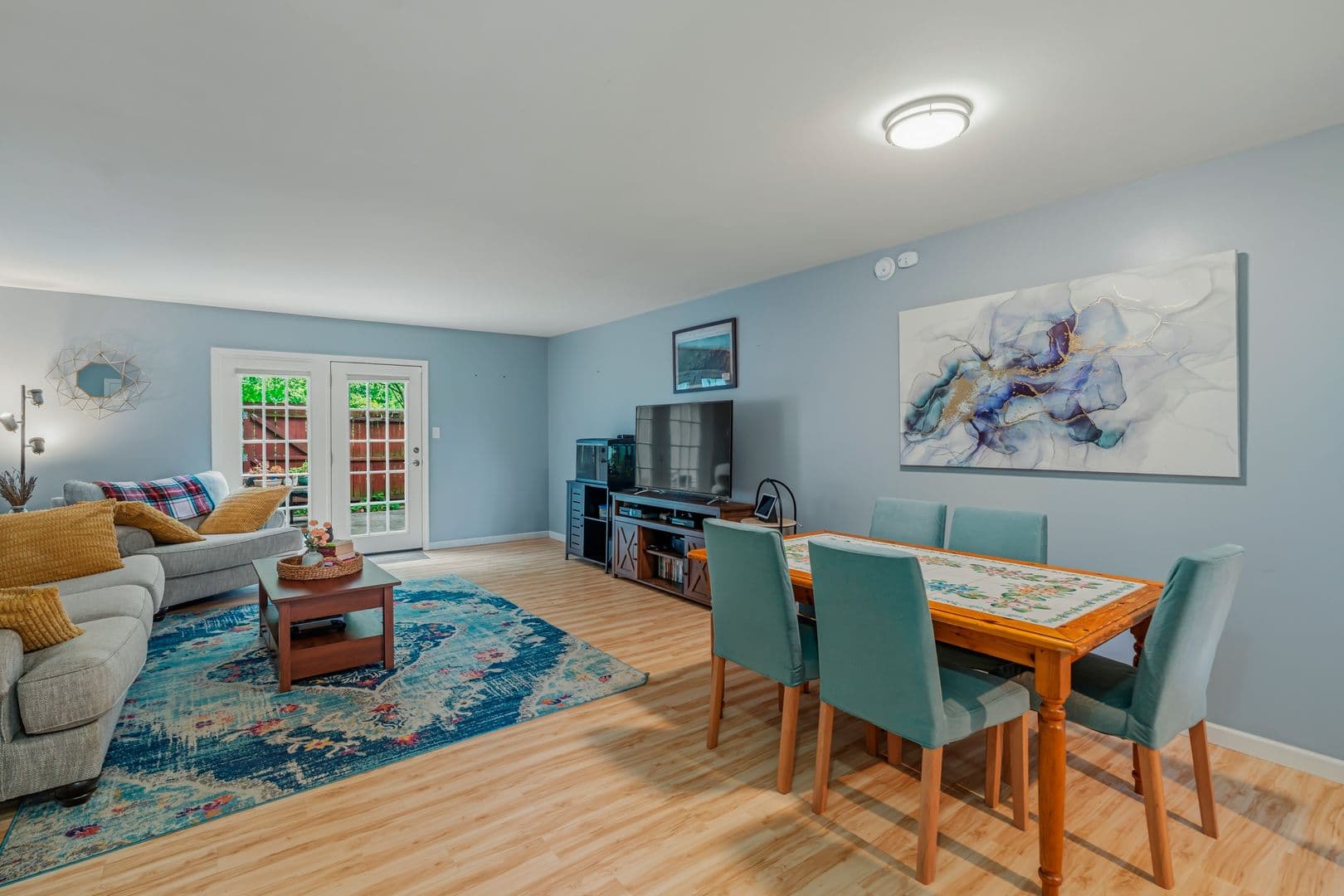 Knoxville House: 7021 Traditional Drive Northwest