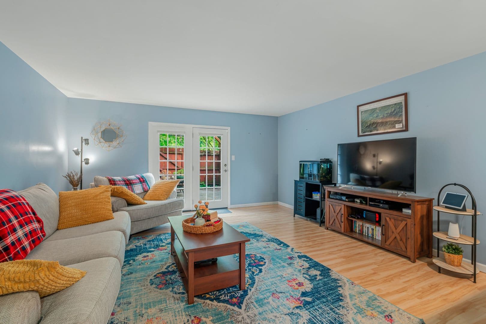 Knoxville House: 7021 Traditional Drive Northwest