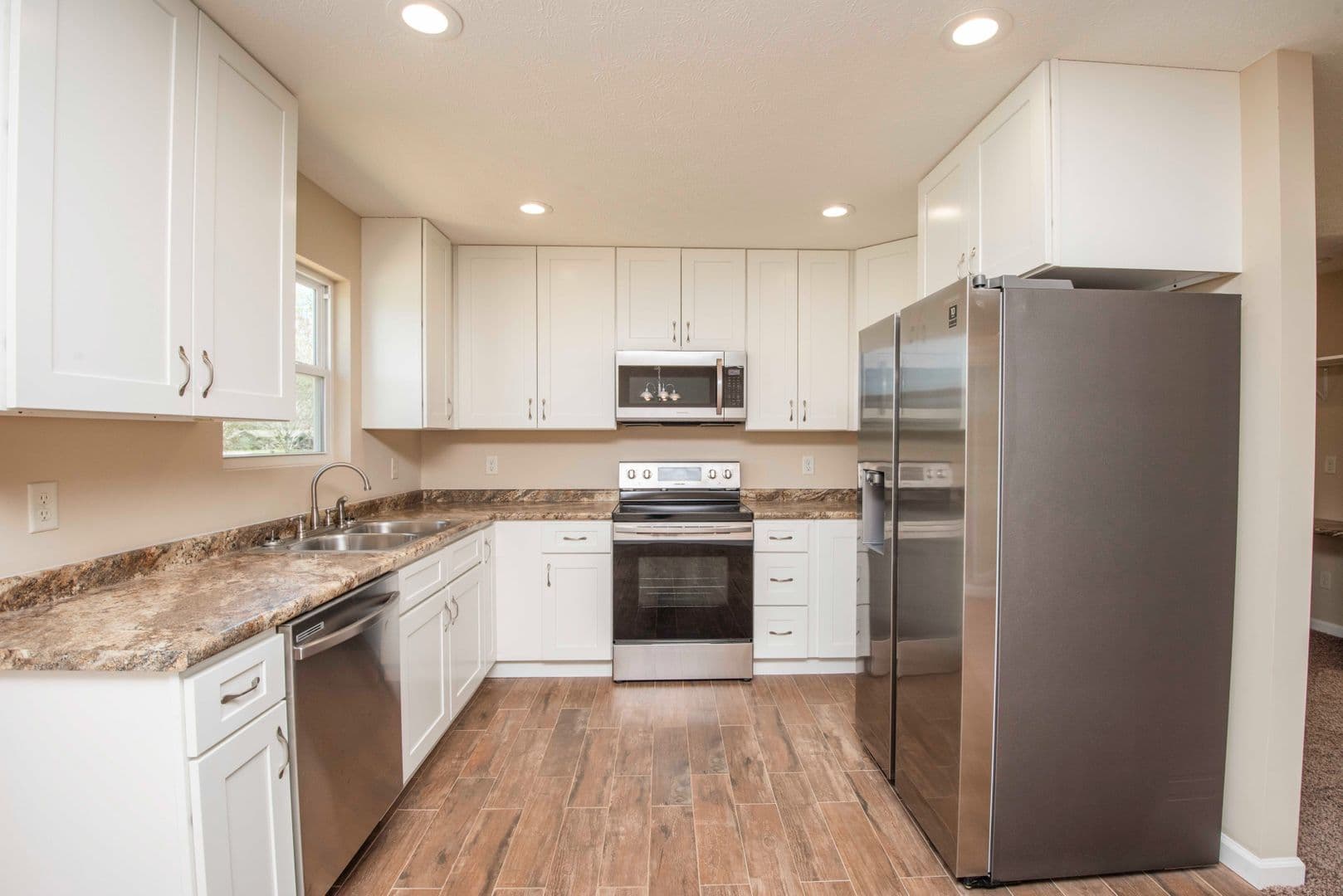 Knoxville House: 7206 Della Drive