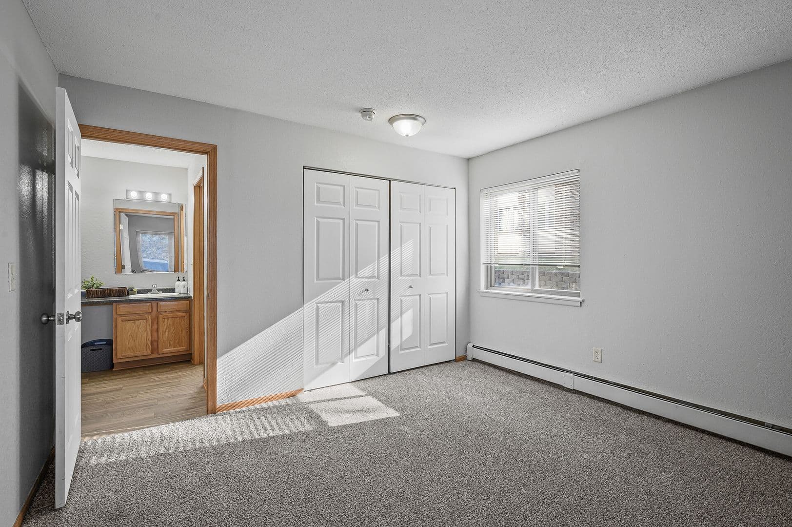 Burnsville Apartment: 12911 County Road 5