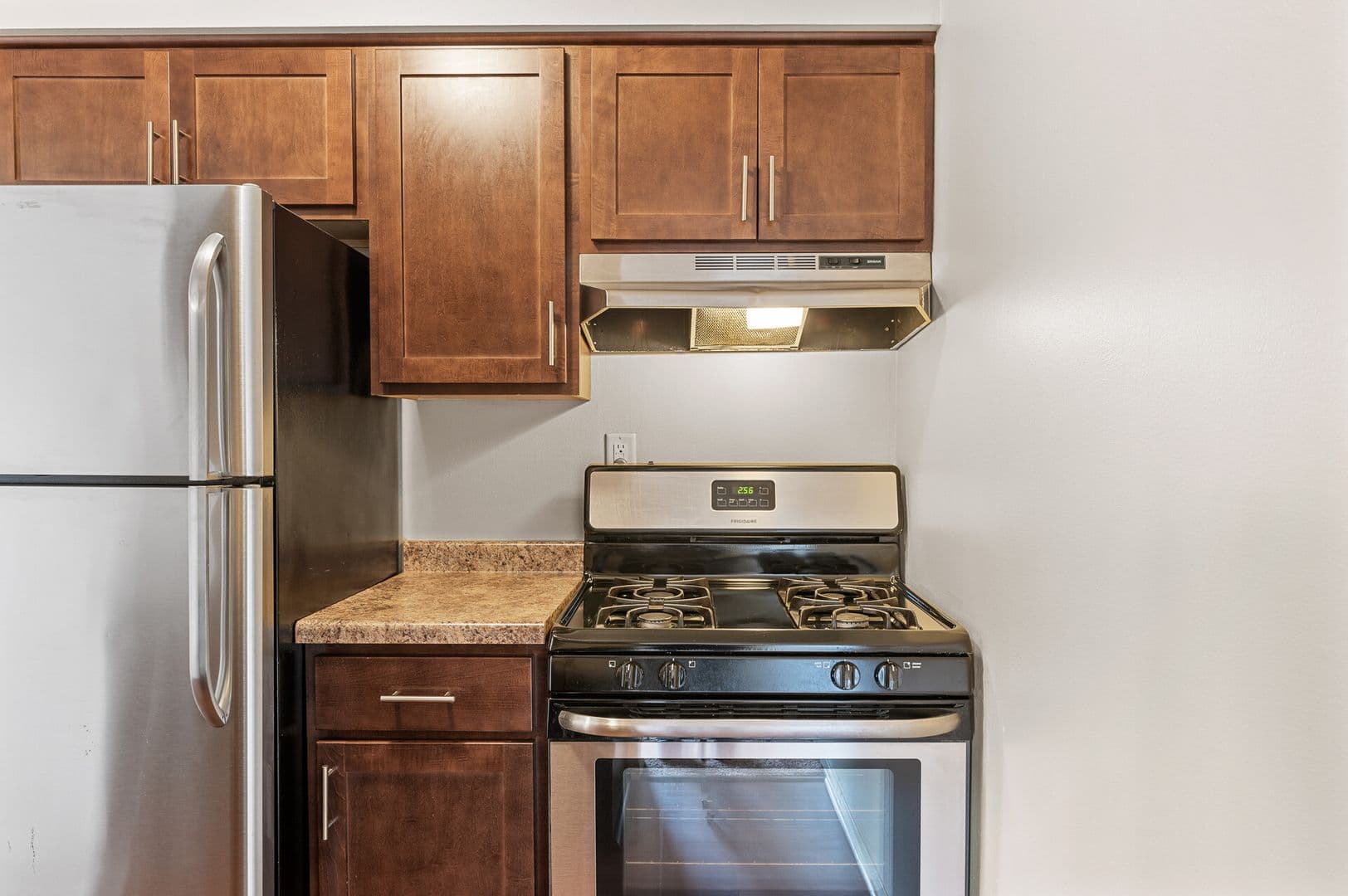 Burnsville Apartment: Cedar Valley Apartments