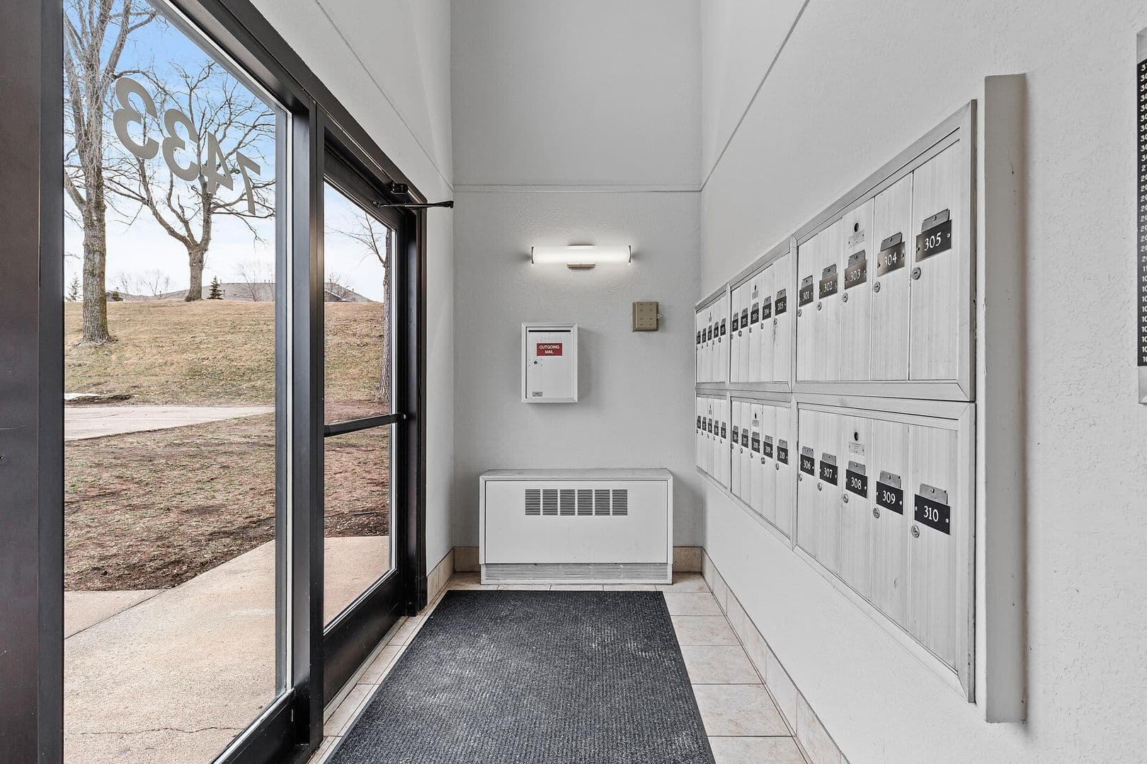 Burnsville Apartment: Cedar Valley Apartments