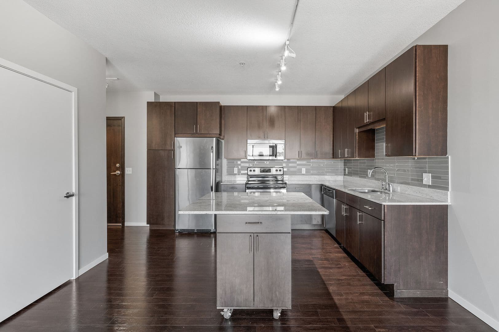 St Louis Park Apartment: 5310 West 16th Street