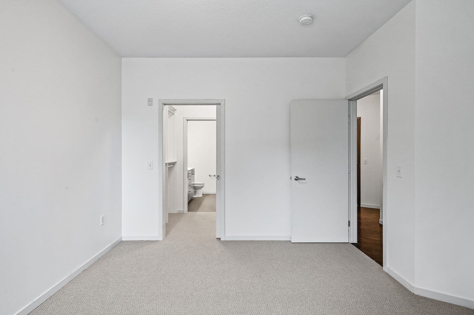 St Louis Park Apartment: 5310 West 16th Street
