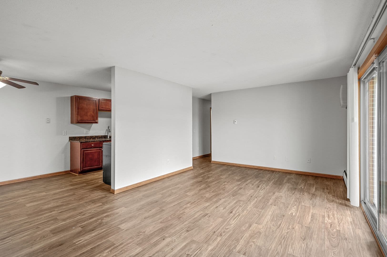 Burnsville Apartment: 12911 County Road 5