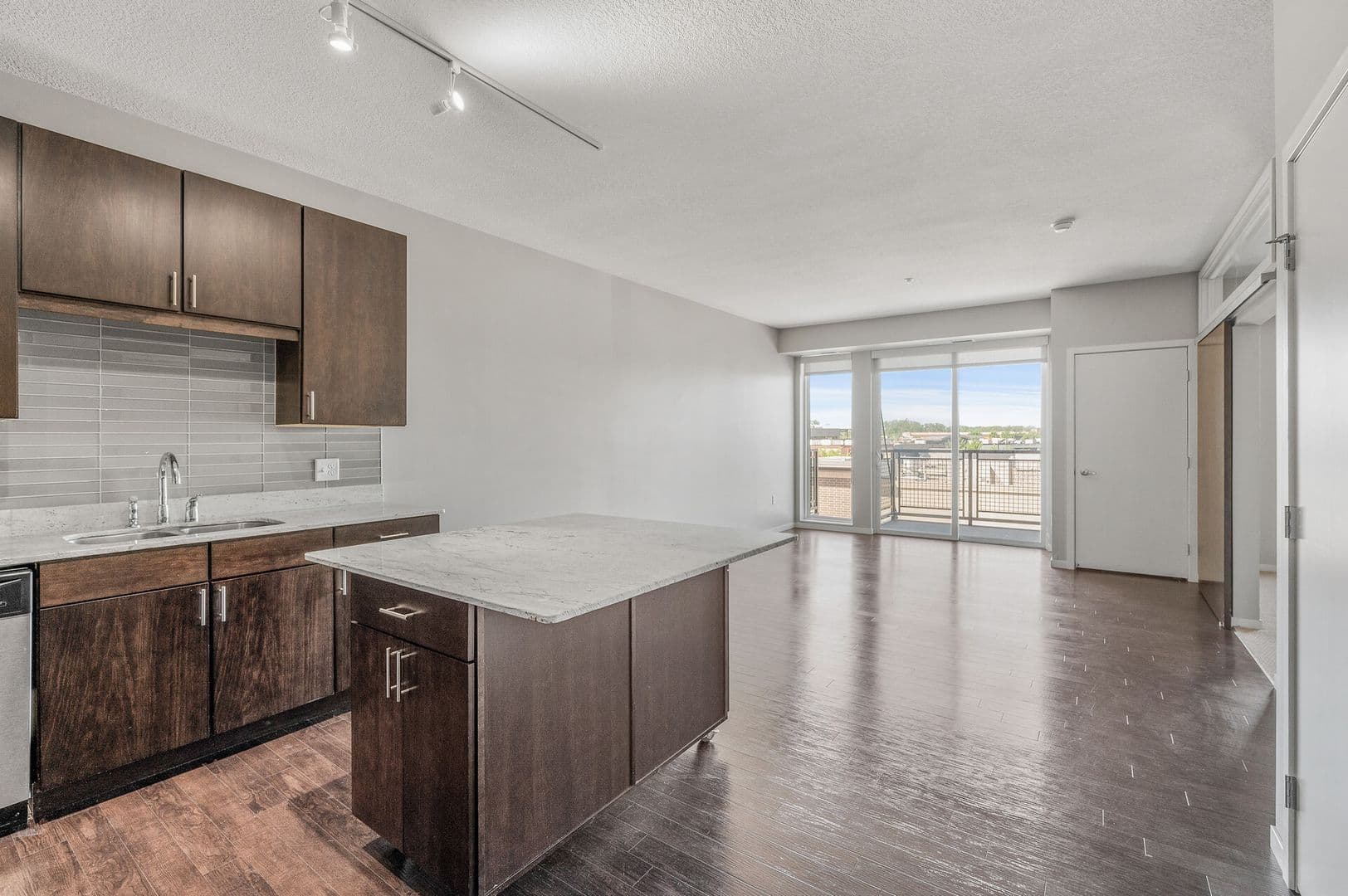 St Louis Park Apartment: 5310 West 16th Street