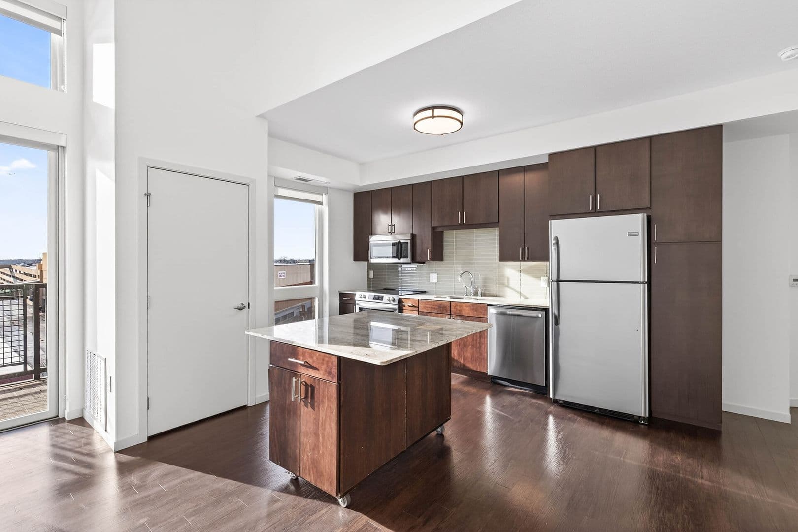 St Louis Park Apartment: 5310 West 16th Street