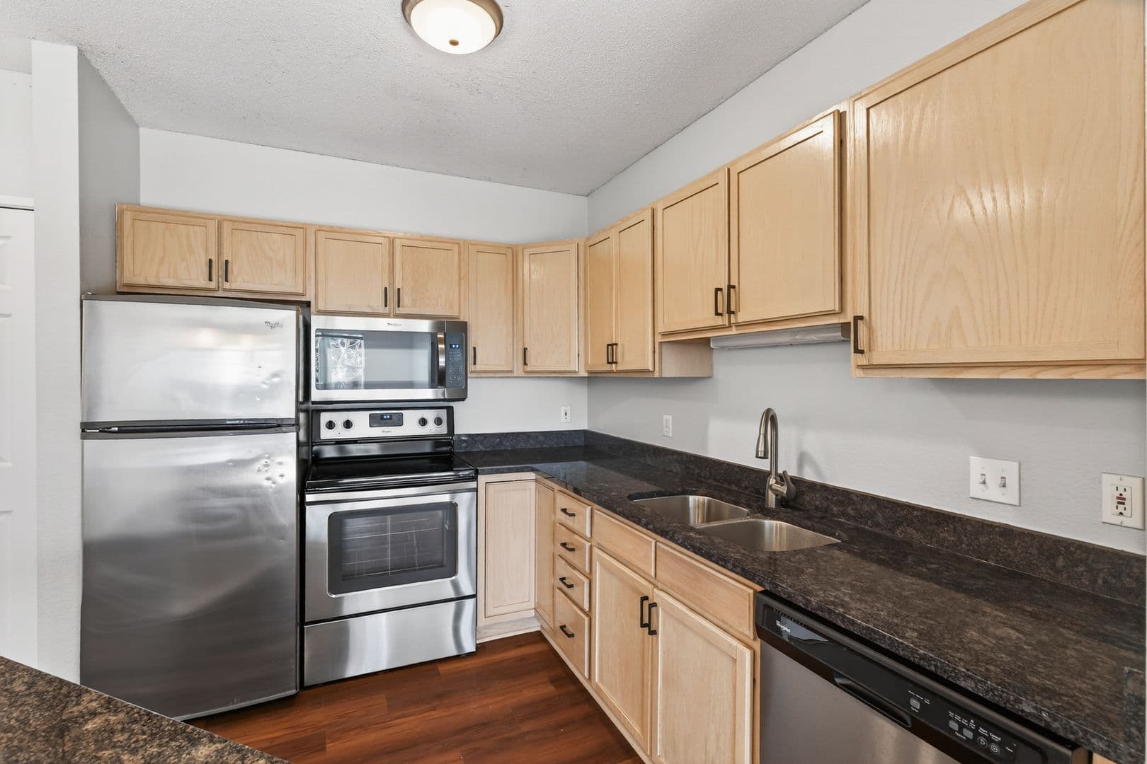 Chanhassen Apartment: 8260 Market Blvd