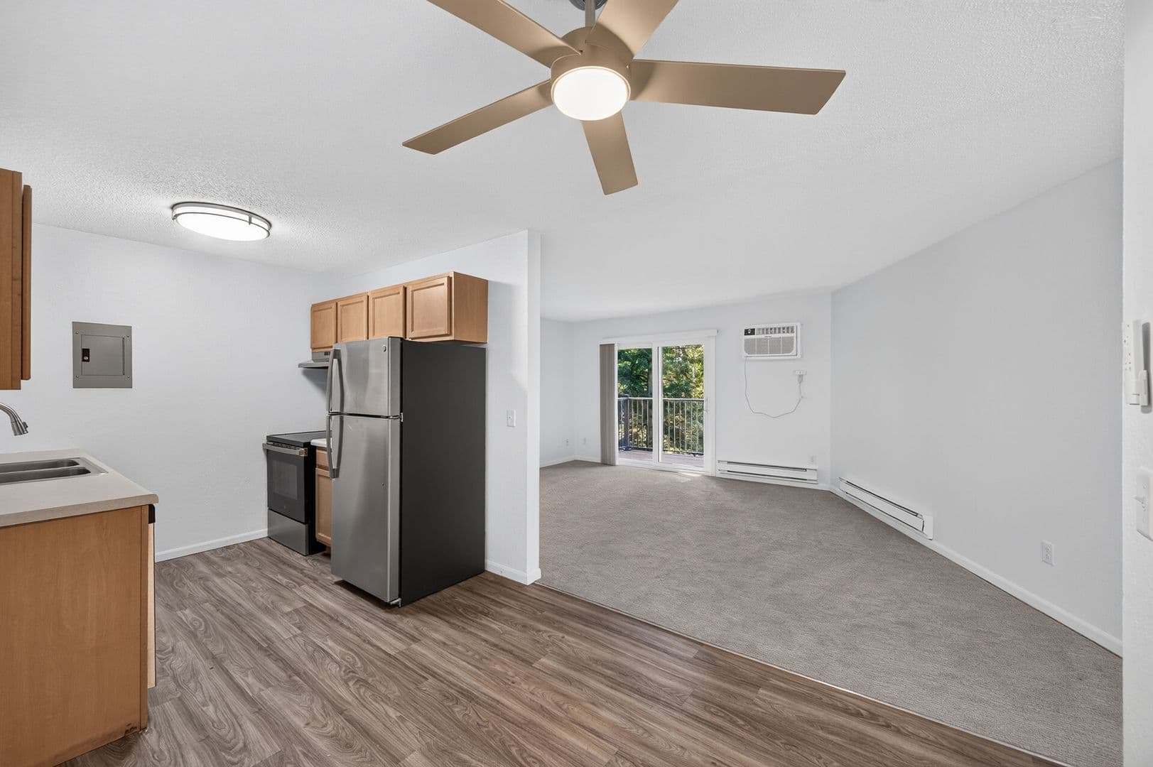 White Bear Lake Apartment: 1640 9th Street