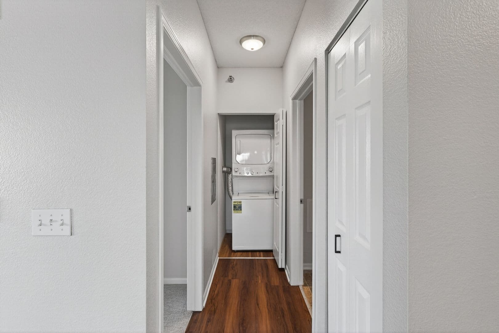 Chanhassen Apartment: 8260 Market Blvd