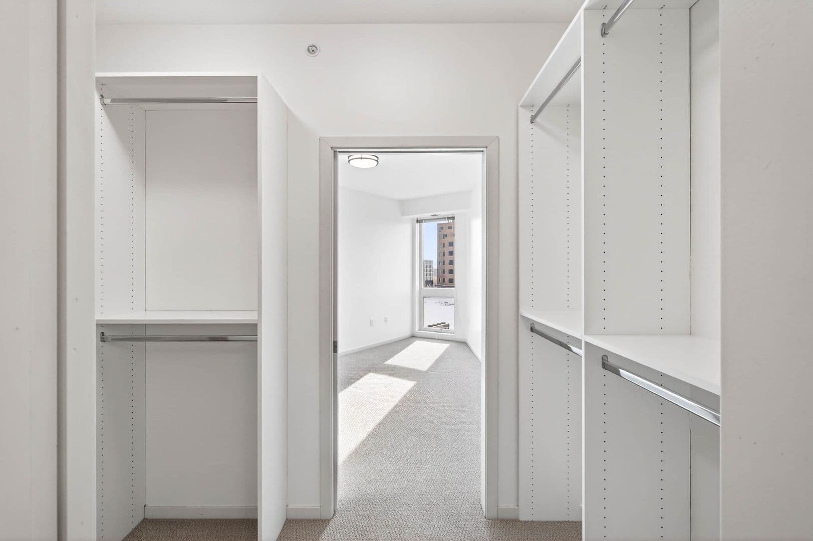 St Louis Park Apartment: 5310 West 16th Street