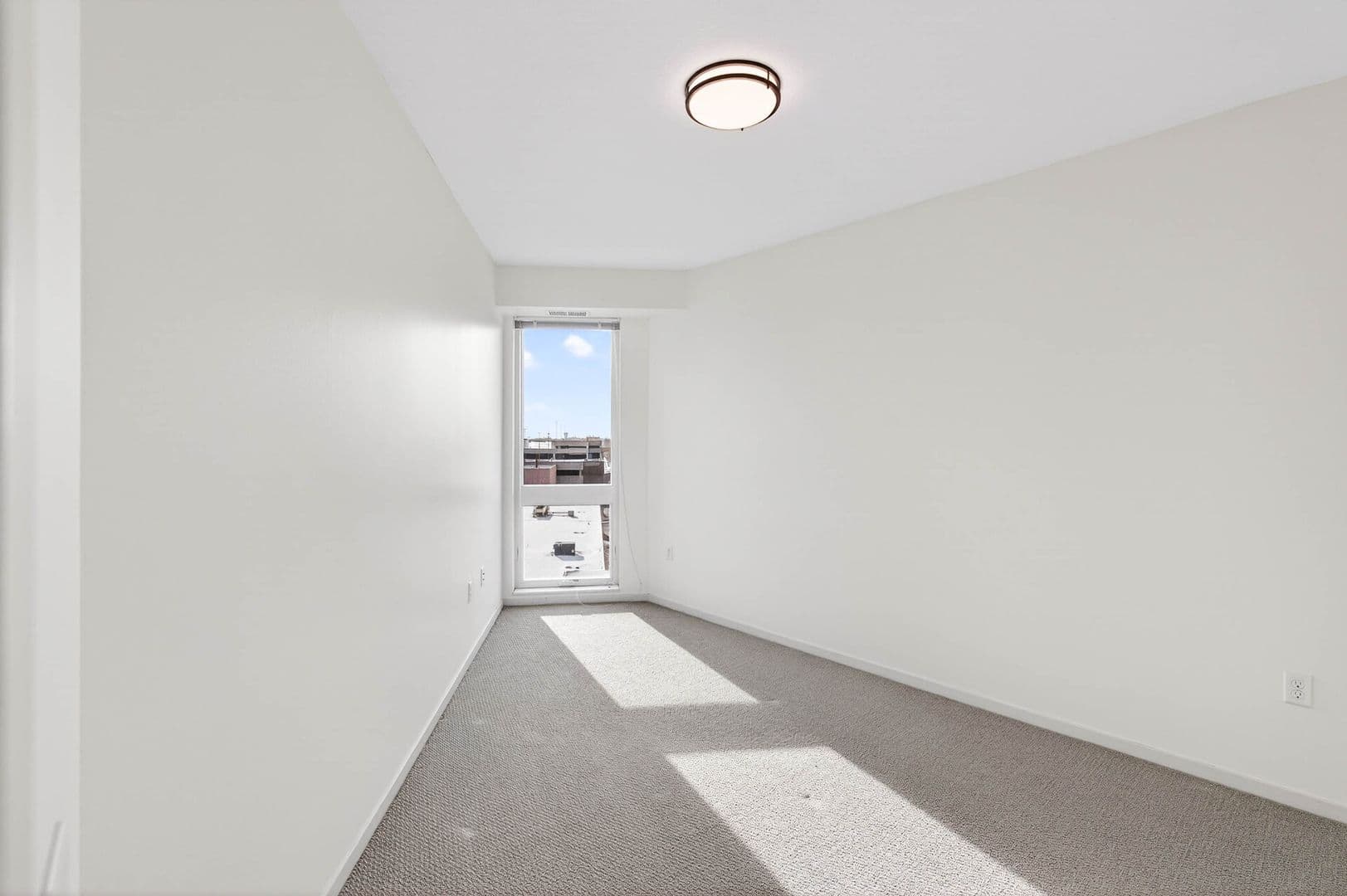 St Louis Park Apartment: 5310 West 16th Street