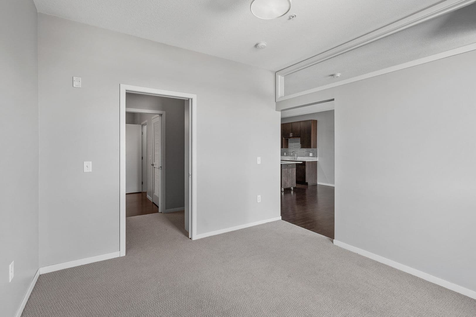 St Louis Park Apartment: 5310 West 16th Street