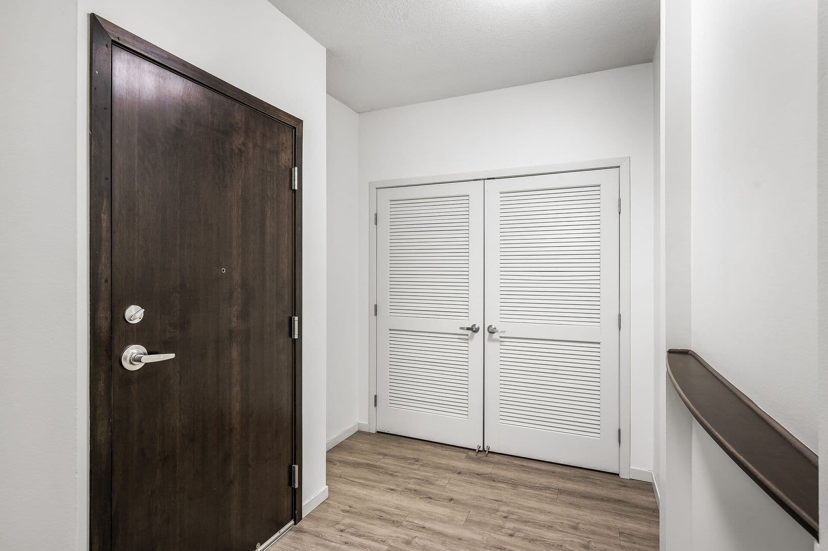St Louis Park Apartment: 5310 West 16th Street