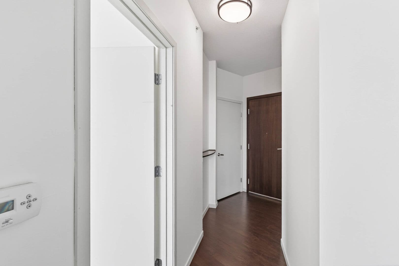 St Louis Park Apartment: 5310 West 16th Street