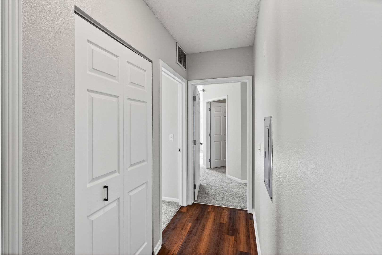 Chanhassen Apartment: 8260 Market Blvd