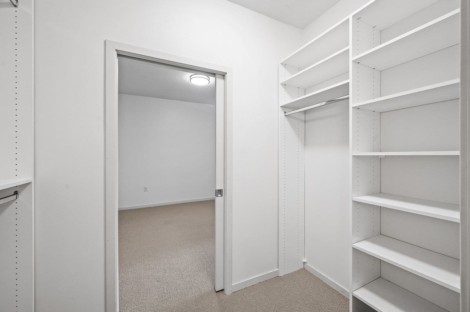 St Louis Park Apartment: 5310 West 16th Street