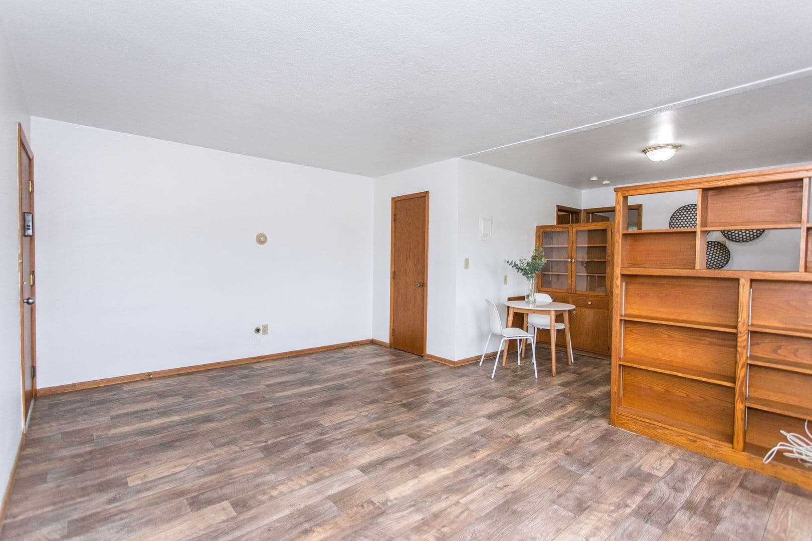 Stillwater Apartment: 14847 60th Street North