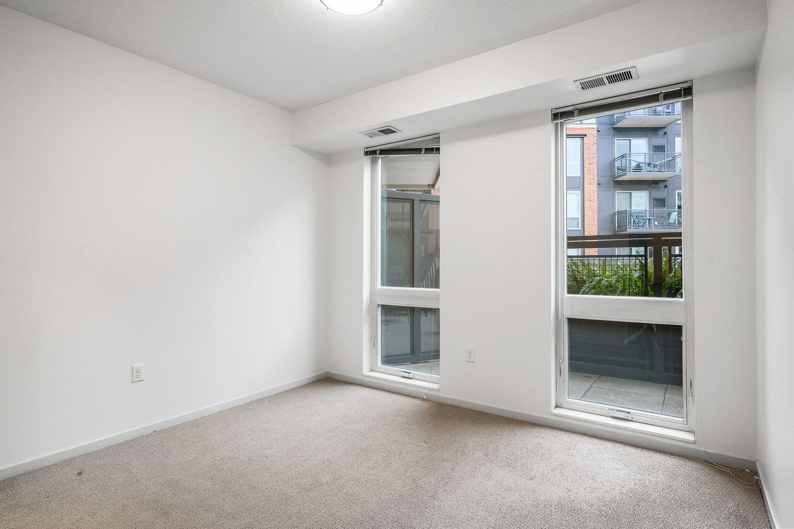 St Louis Park Apartment: 5310 West 16th Street