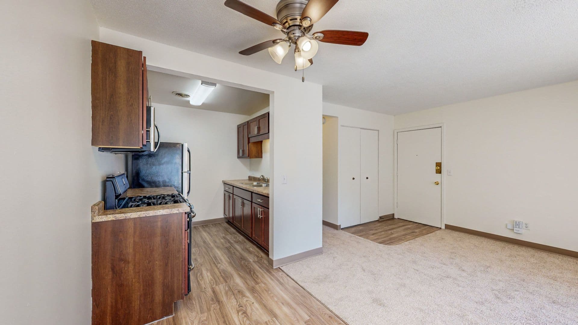 Rochester Apartment: 1260 17th Avenue NW