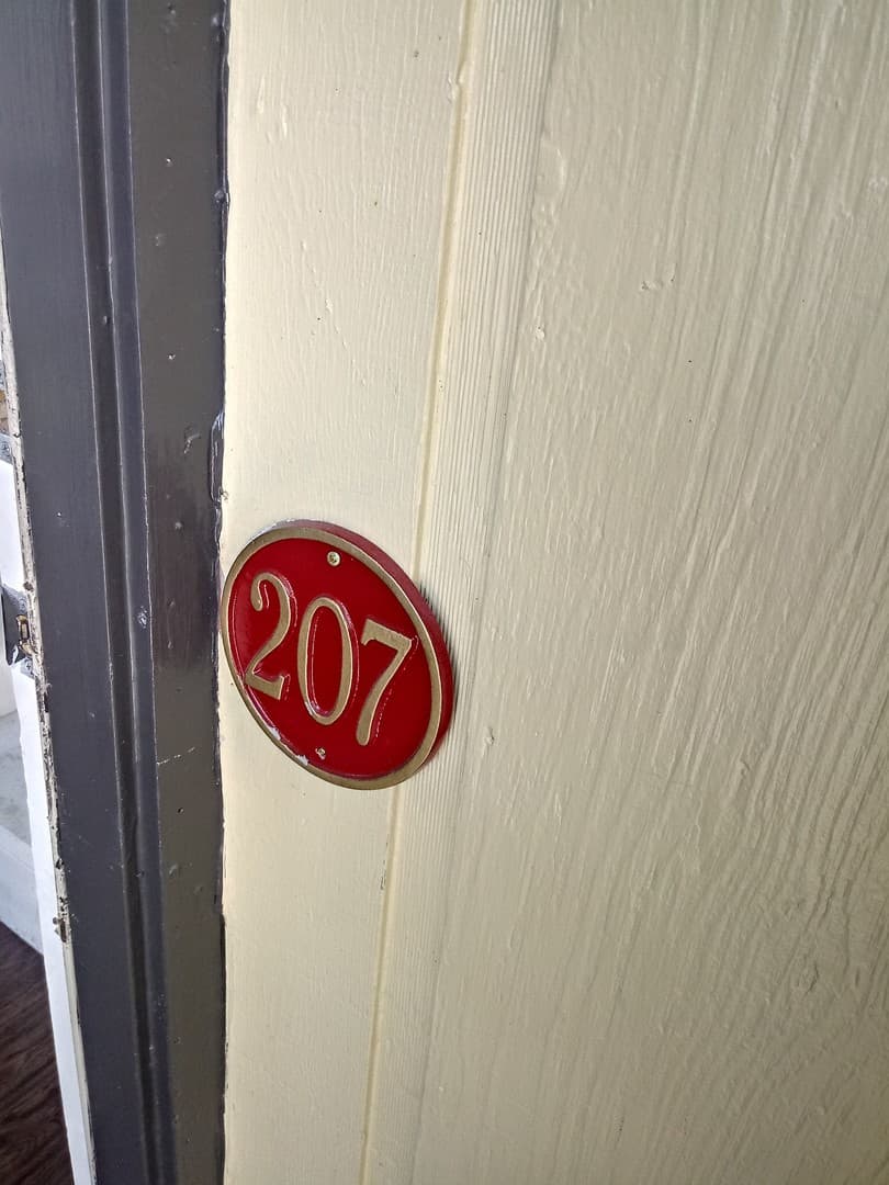 Galveston Apartment: 217 Church St