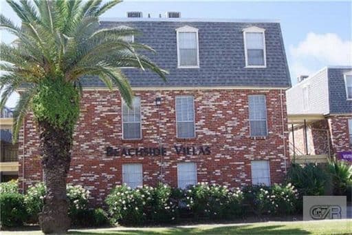 Galveston Apartment: 217 Church St
