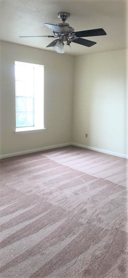 Galveston Apartment: 217 Church St