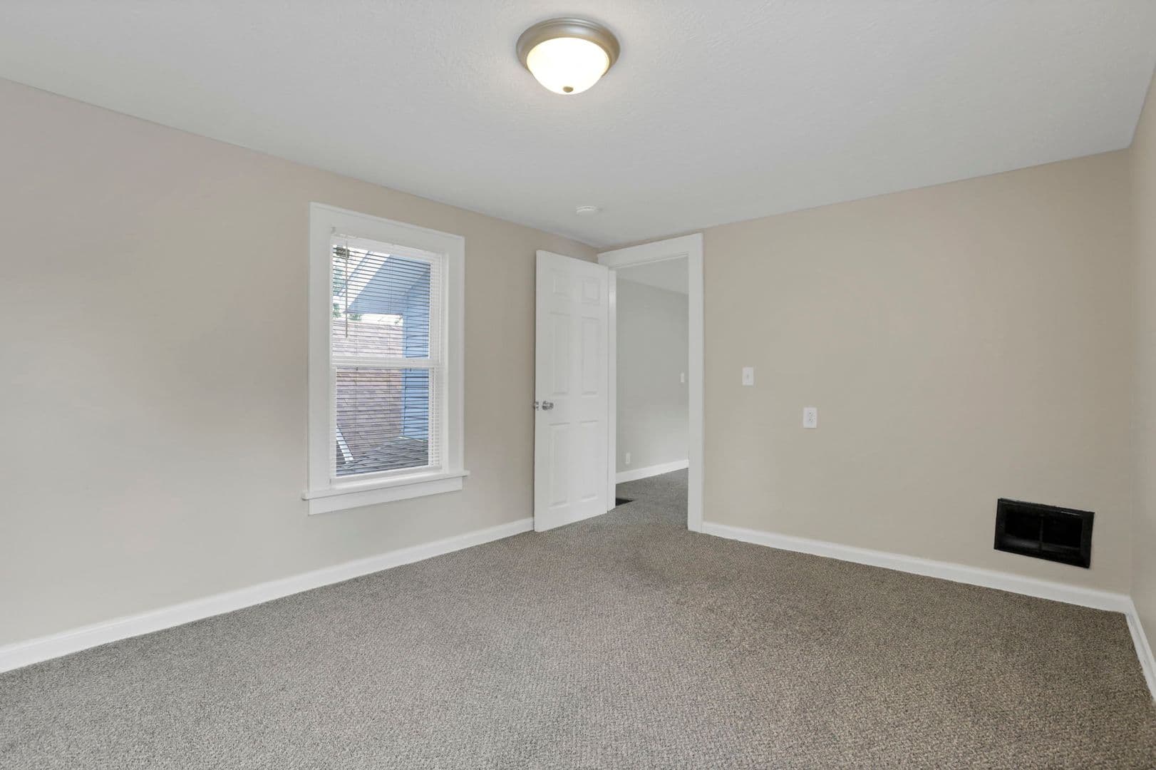 Columbus House: 1432 Minnesota Ave